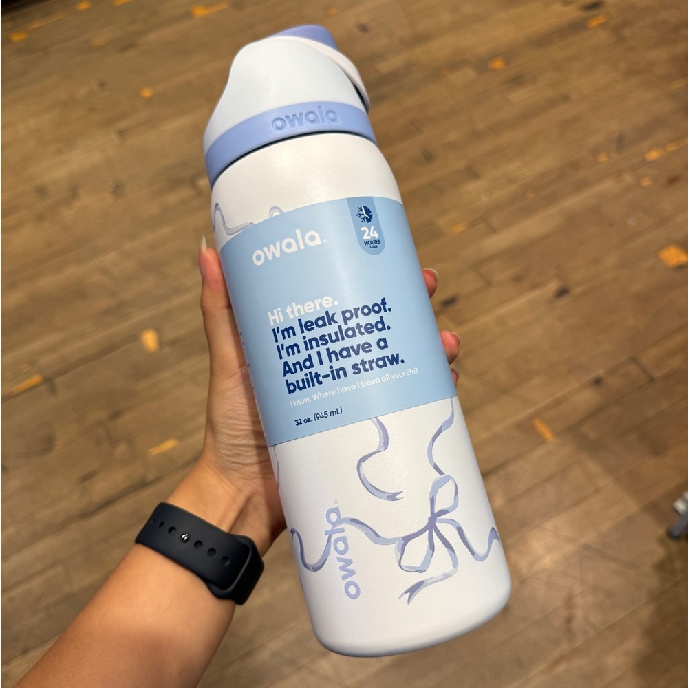 Owala x Urban Outfitters Water Bottle
